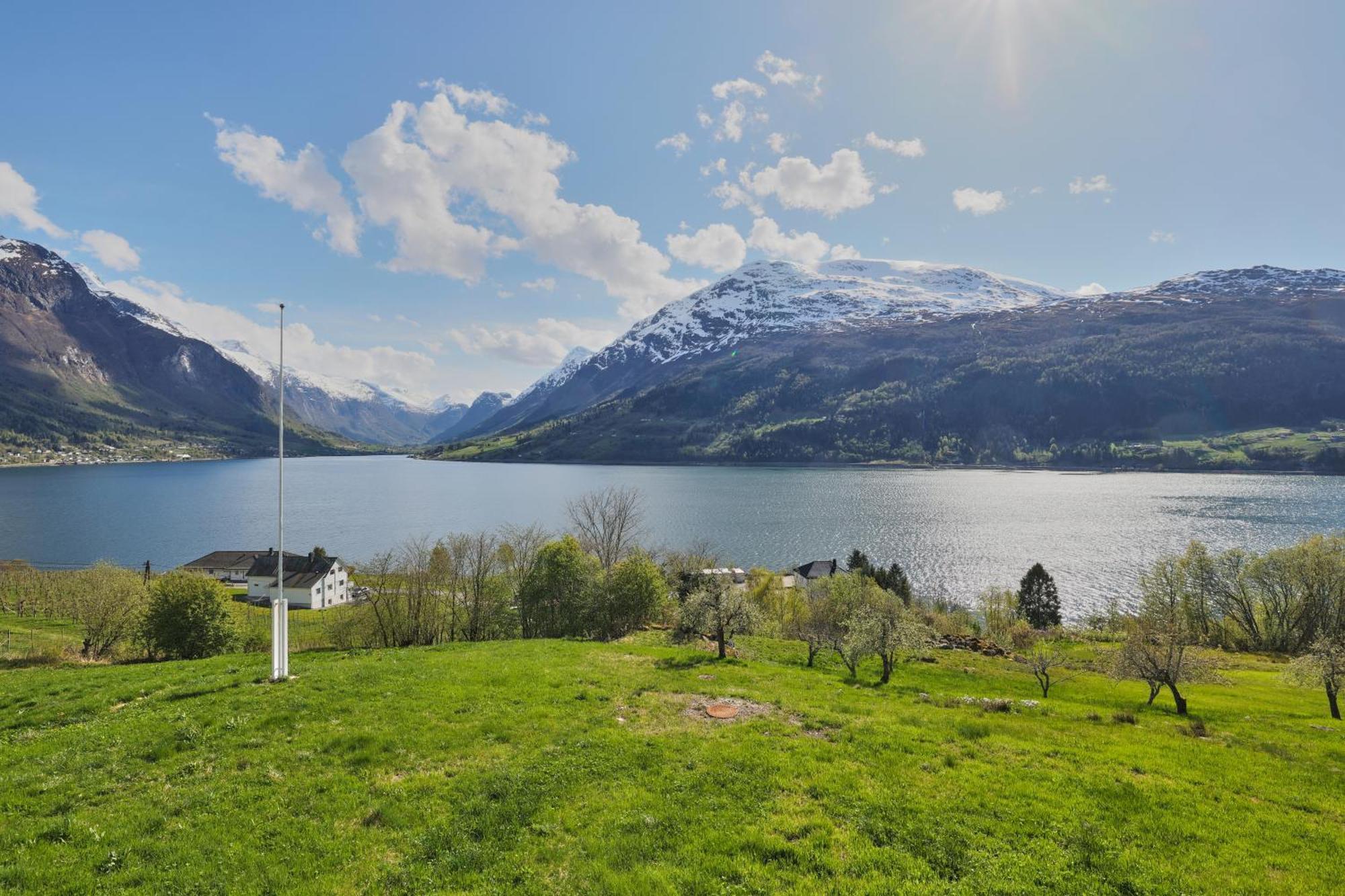 Solheim Gard Villa Stryn Buitenkant foto
